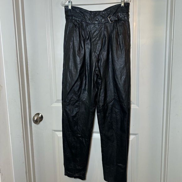 Vintage Cayenne Black Genuine Leather High Waist Pleated Tapered Belted Pants M